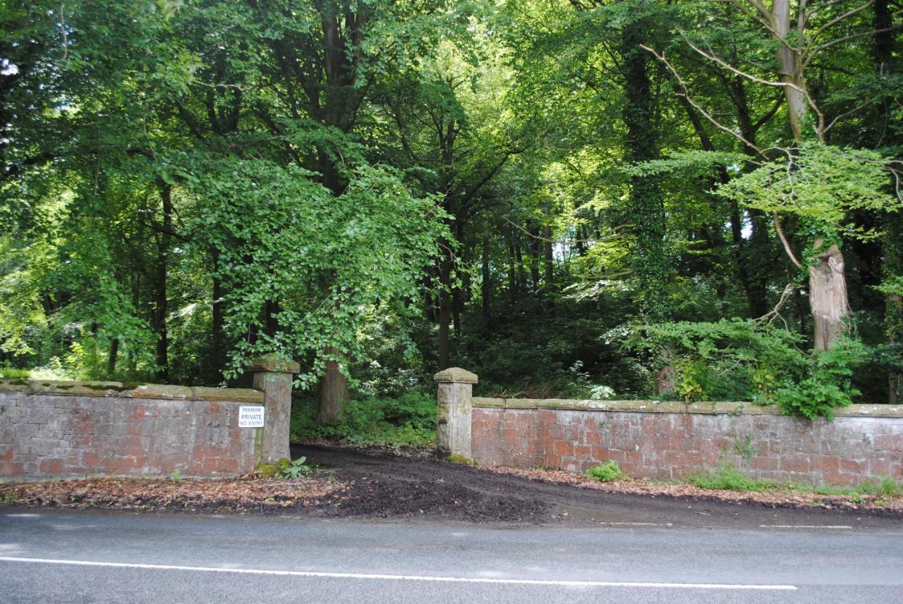 Penbedw Uchaf Estate - Rural Retreats, Tennis Mold Esterno foto